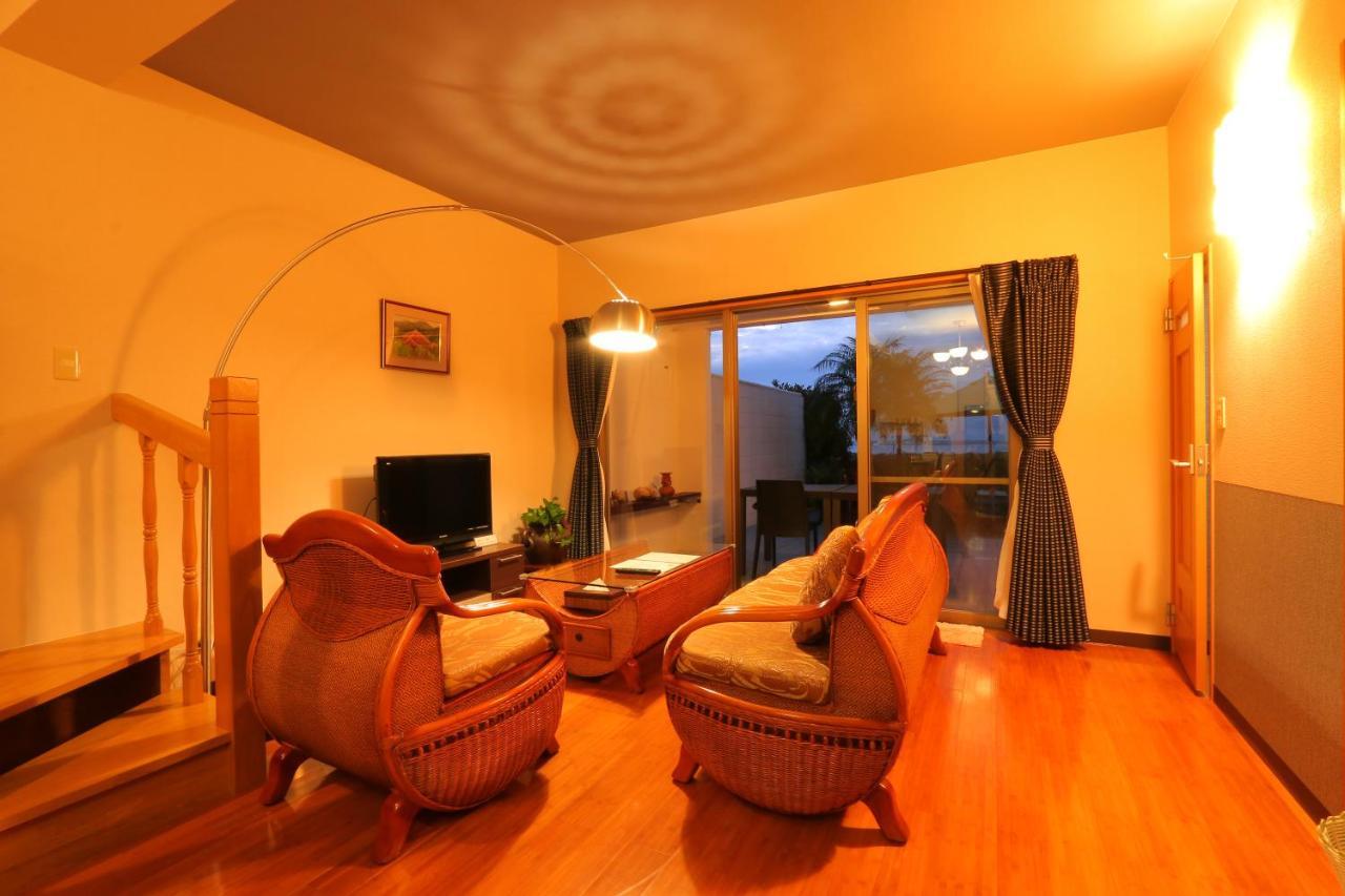 Villa Motobu Hills ภายนอก รูปภาพ