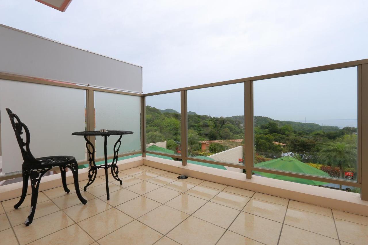 Villa Motobu Hills ภายนอก รูปภาพ