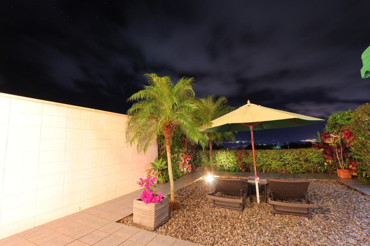 Villa Motobu Hills ภายนอก รูปภาพ